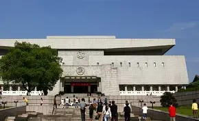 TheShy夺冠球迷热议(TheShy现身WTT赛场)
